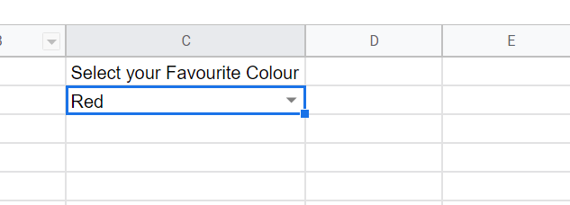 Red selected in the favorite-color dropdown.